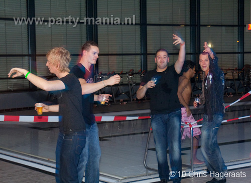101204_052_pump_up_the_base_partymania