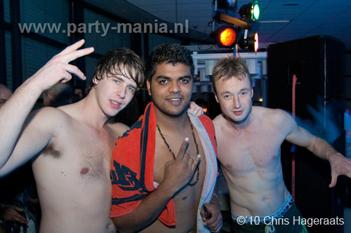 101204_053_pump_up_the_base_partymania