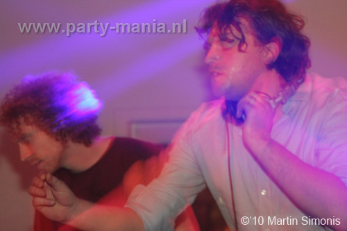 101210_079_binkdrink_partymania