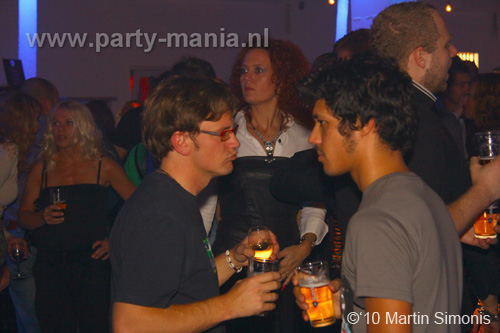 101210_091_binkdrink_partymania