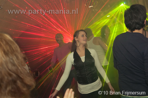 101217_001_touch_partymania