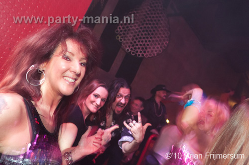 110108_010_glitterclub_hits_back_partymania
