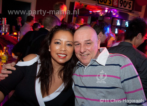 110122_017_80s_and_90s_partymania