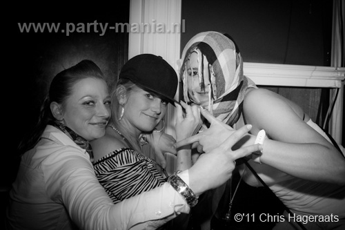 110122_034_80s_and_90s_partymania