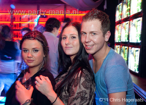 110122_036_80s_and_90s_partymania