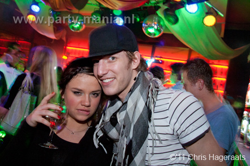 110122_037_80s_and_90s_partymania