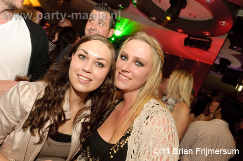 110409_007_defected_in_the_house_millers_partymania_denhaag