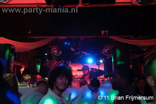 110603_060_maximaal_club_leparis_partymania_denhaag