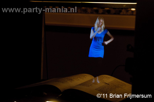 110621_028_sneak_preview_museumnacht_partymania_denhaag