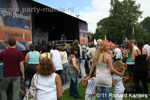 110626_043_parkpop_zuiderpark_partymania_denhaag