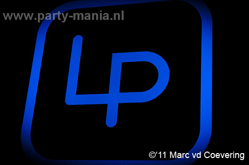 110826_000_maximaal_club_leparis_partymania_denhaag