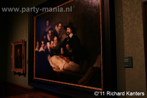 110903_031_museumnacht_partymania_denhaag