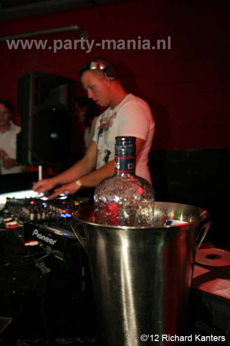 120429_007_house_meets_hardstyle_club_seven_partymania_denhaag