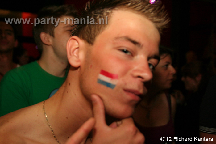 120429_060_house_meets_hardstyle_club_seven_partymania_denhaag