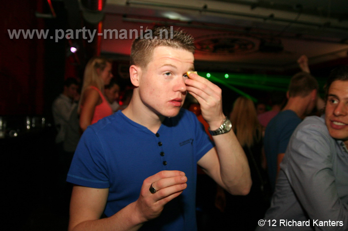 120429_069_house_meets_hardstyle_club_seven_partymania_denhaag