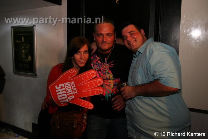 120429_092_house_meets_hardstyle_club_seven_partymania_denhaag