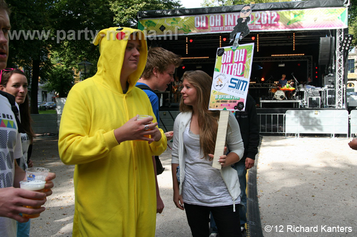 120905_028_oh_oh_intro_lange_voorhout_denhaag_partymania