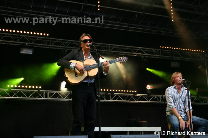 120905_051_oh_oh_intro_lange_voorhout_denhaag_partymania