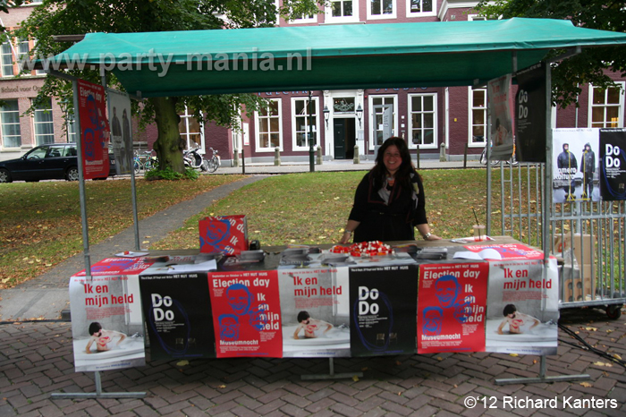 120905_073_oh_oh_intro_lange_voorhout_denhaag_partymania
