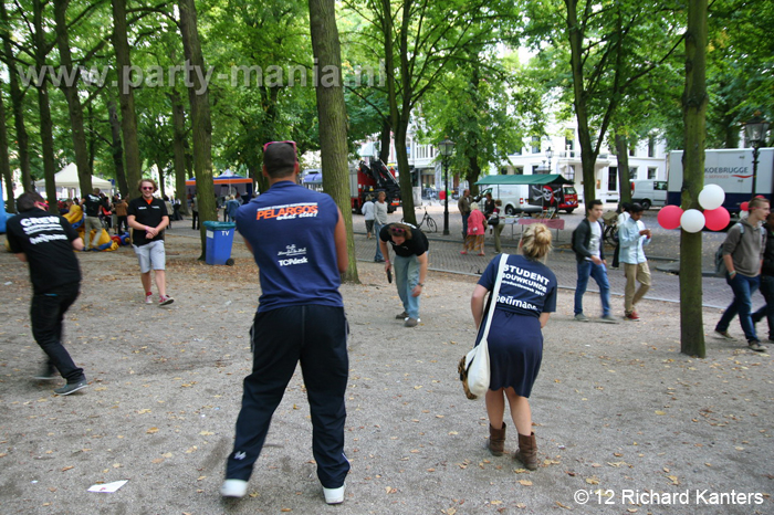 120905_092_oh_oh_intro_lange_voorhout_denhaag_partymania
