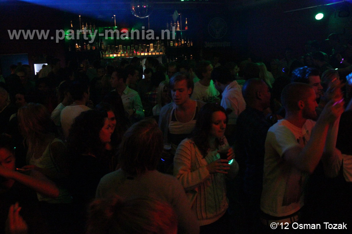 121109_044_simple_club_seven_denhaag_partymania