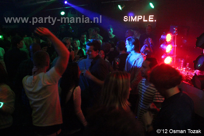 121109_045_simple_club_seven_denhaag_partymania