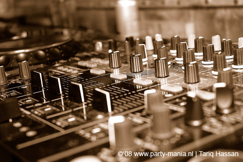 081031_131_havana_partymania