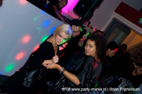 081031_019-swingbeatz_partymania