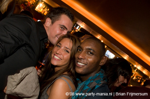 081101_043_spize_me_partymania