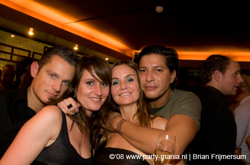 081101_060_spize_me_partymania