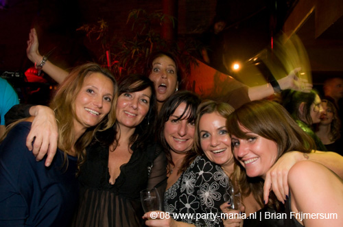 081101_076_spize_me_partymania