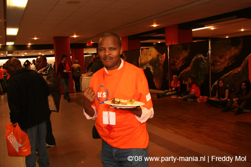 081108_027_dis2008_partymania