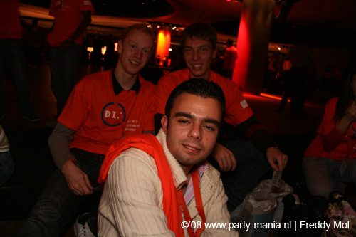 081108_053_dis2008_partymania