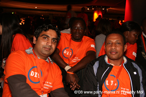 081108_055_dis2008_partymania