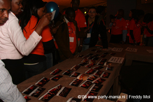 081108_083_dis2008_partymania