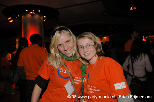 081108_052_dis2008_partymania