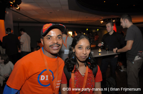 081108_053_dis2008_partymania