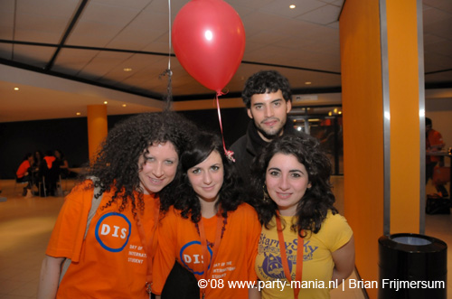 081108_057_dis2008_partymania