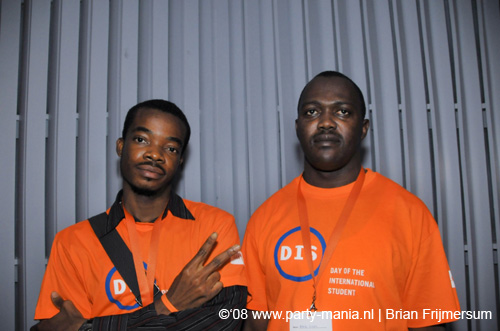 081108_064_dis2008_partymania