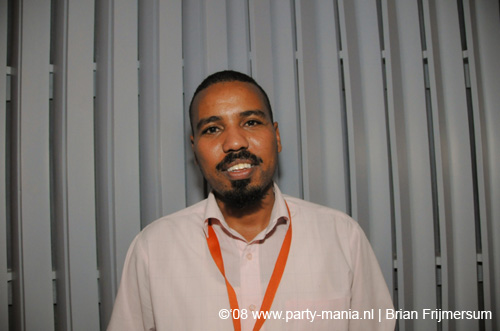 081108_075_dis2008_partymania