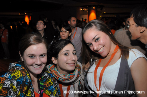 081108_110_dis2008_partymania