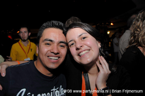 081108_119_dis2008_partymania