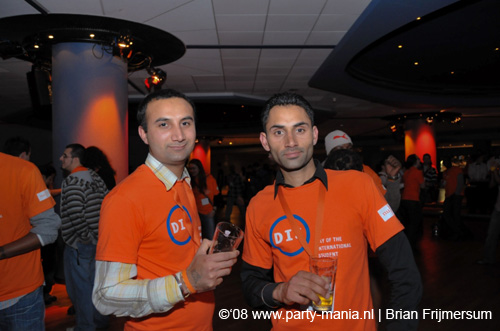 081108_133_dis2008_partymania
