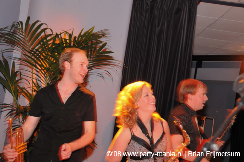 081108_145_dis2008_partymania