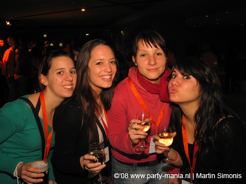 081108_013_dis2008_partymania