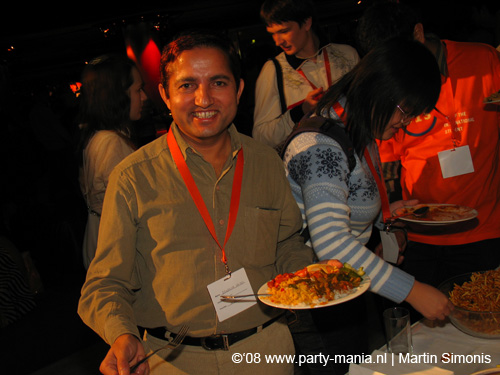 081108_032_dis2008_partymania