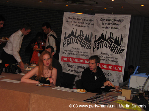 081108_039_dis2008_partymania