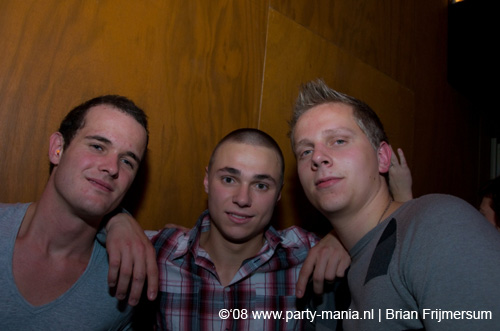 081108_053_silly_symphonies_partymania