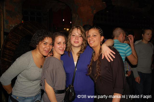 081115_014_havana_partymania