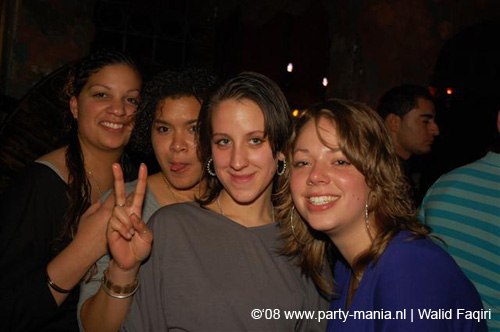 081115_015_havana_partymania